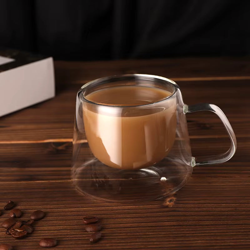 Taza de café de vidrio de doble pared transparente hecha a mano