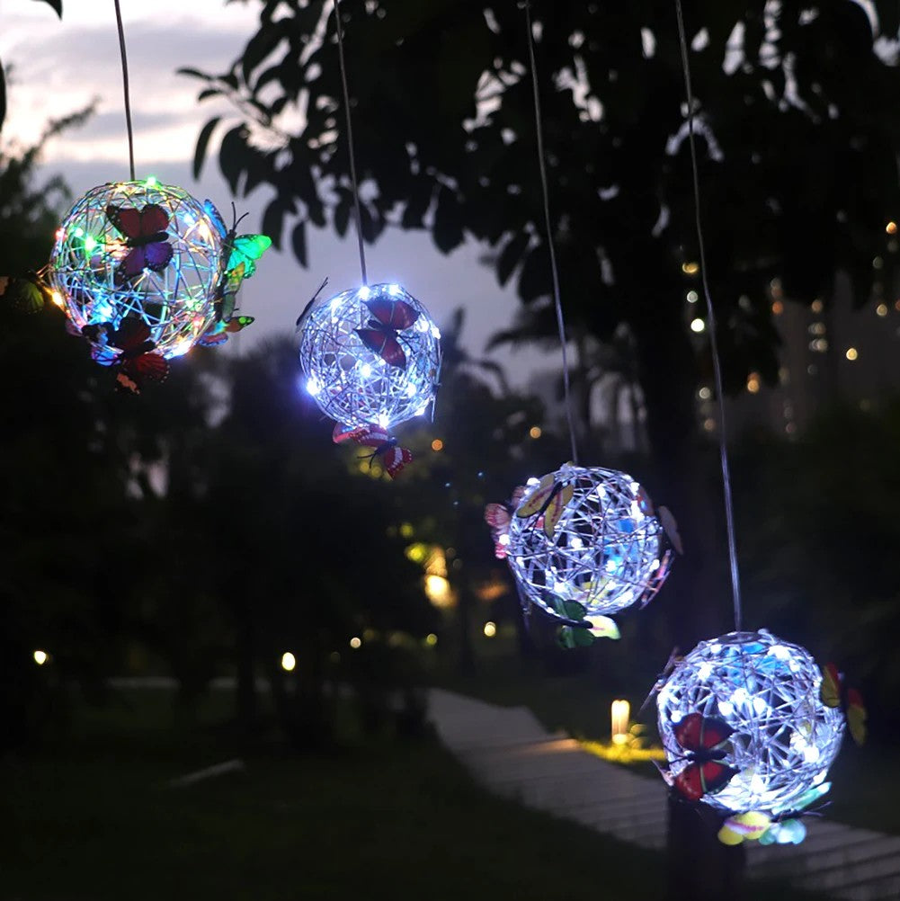 Lámpara solar de jardín redonda, de malla tejida con mariposas, resistente al agua